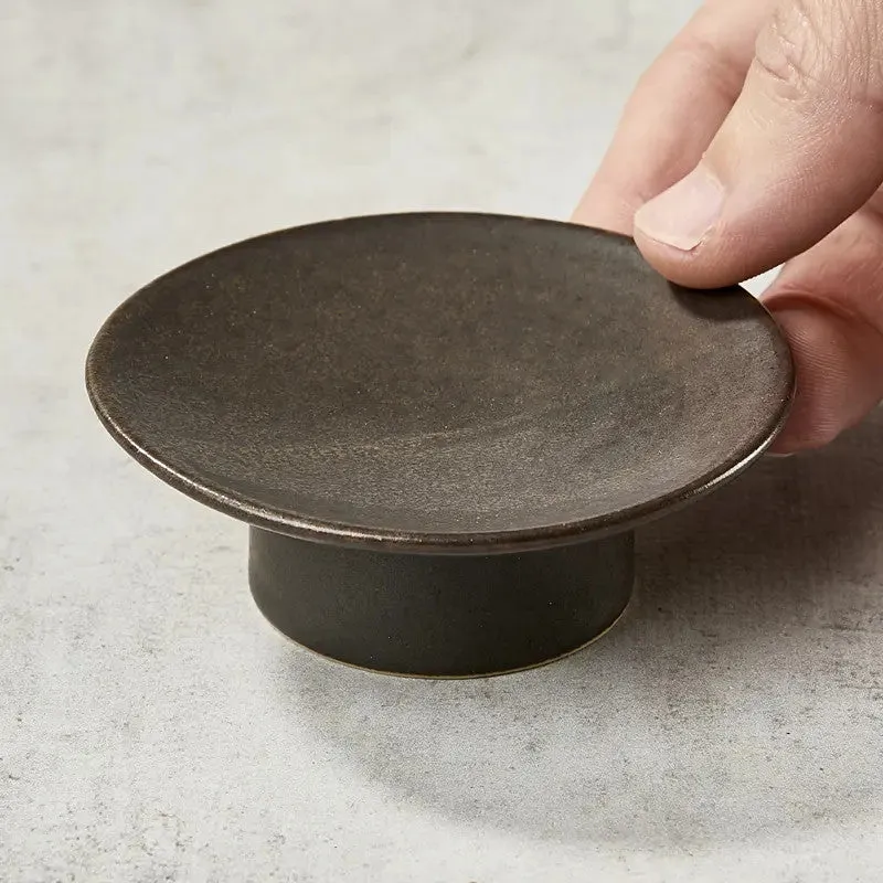 Nishikidori Chinmi coupelle mise en bouche sur pied beige