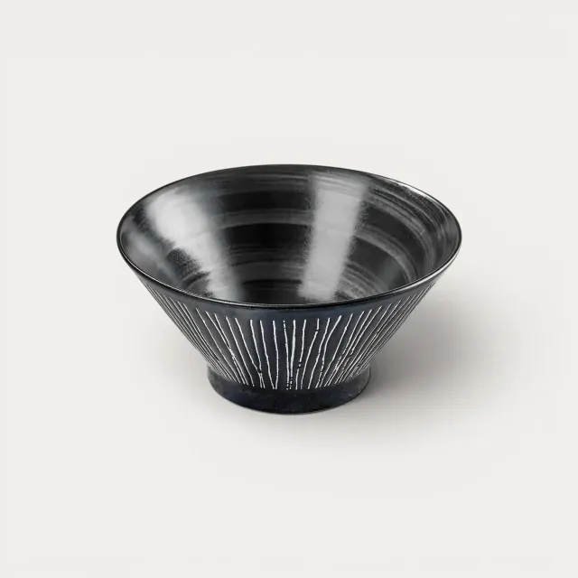 Nishikidori Horitokusakuro bol ramen porcelaine noire