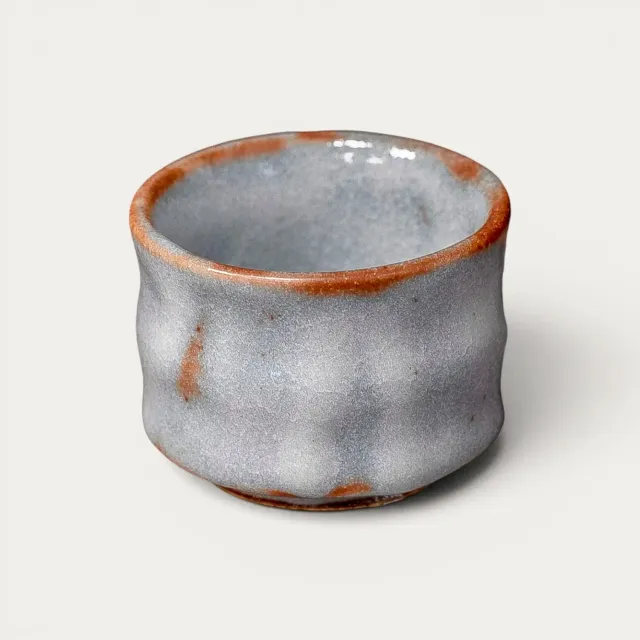 NISHIKIDORI Grey tasse à saké coupe grise
