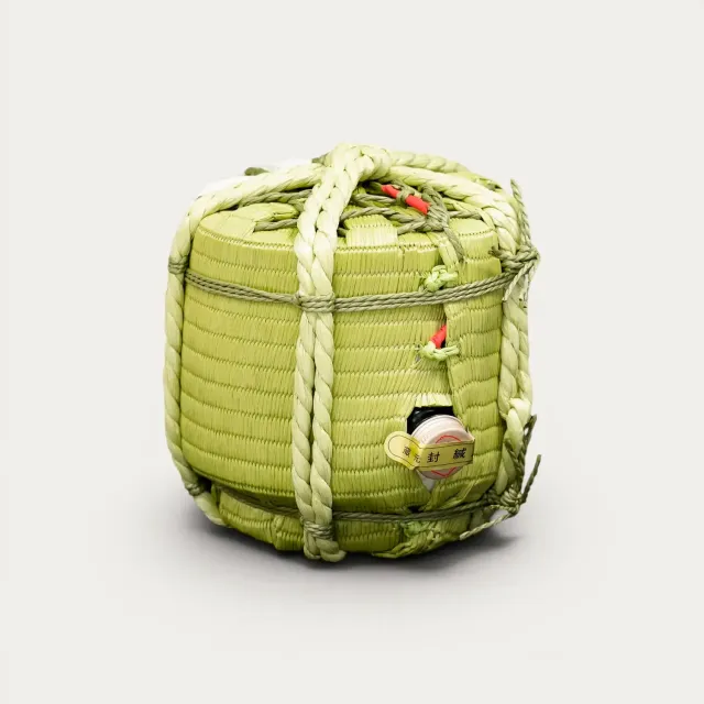 Nishikidori Miwatari Junmaishu saké komodaru 1,8l fruité
