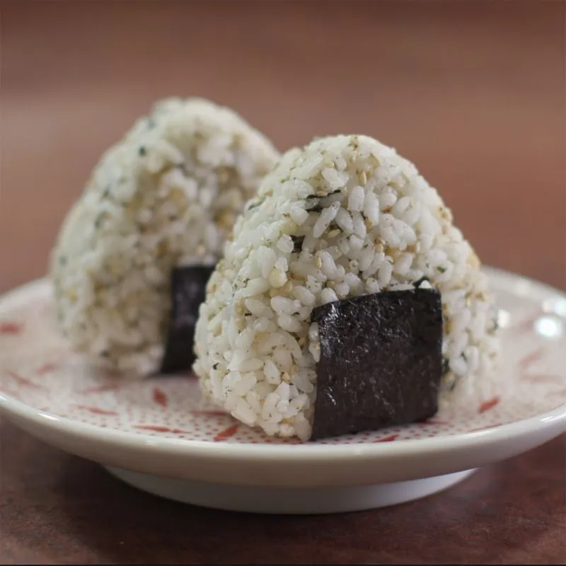 Nishikidori moule à onigiri triangle plastique