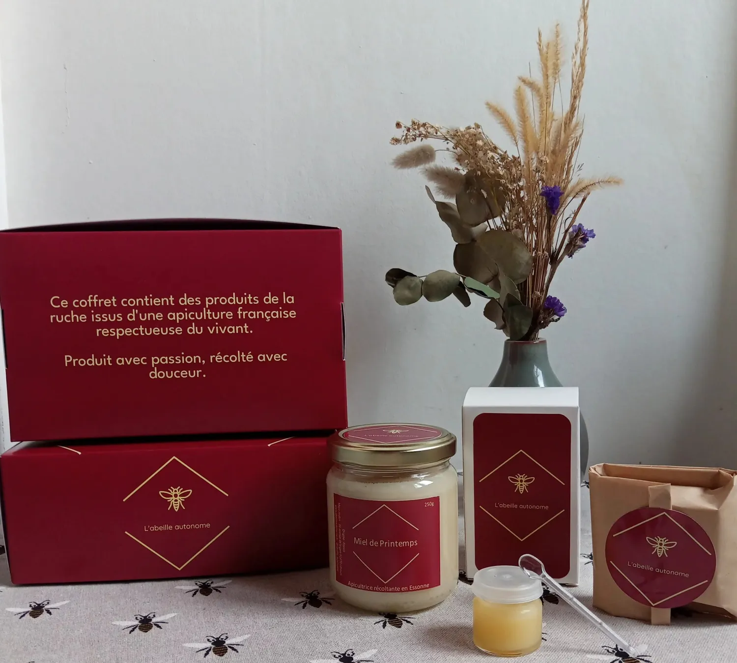 L'Abeille autonome coffret cadeau entreprise miel gelée royale