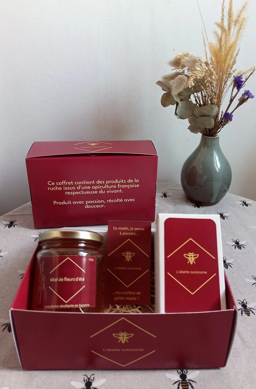 L'Abeille autonome coffret cadeau entreprise miel gelée royale