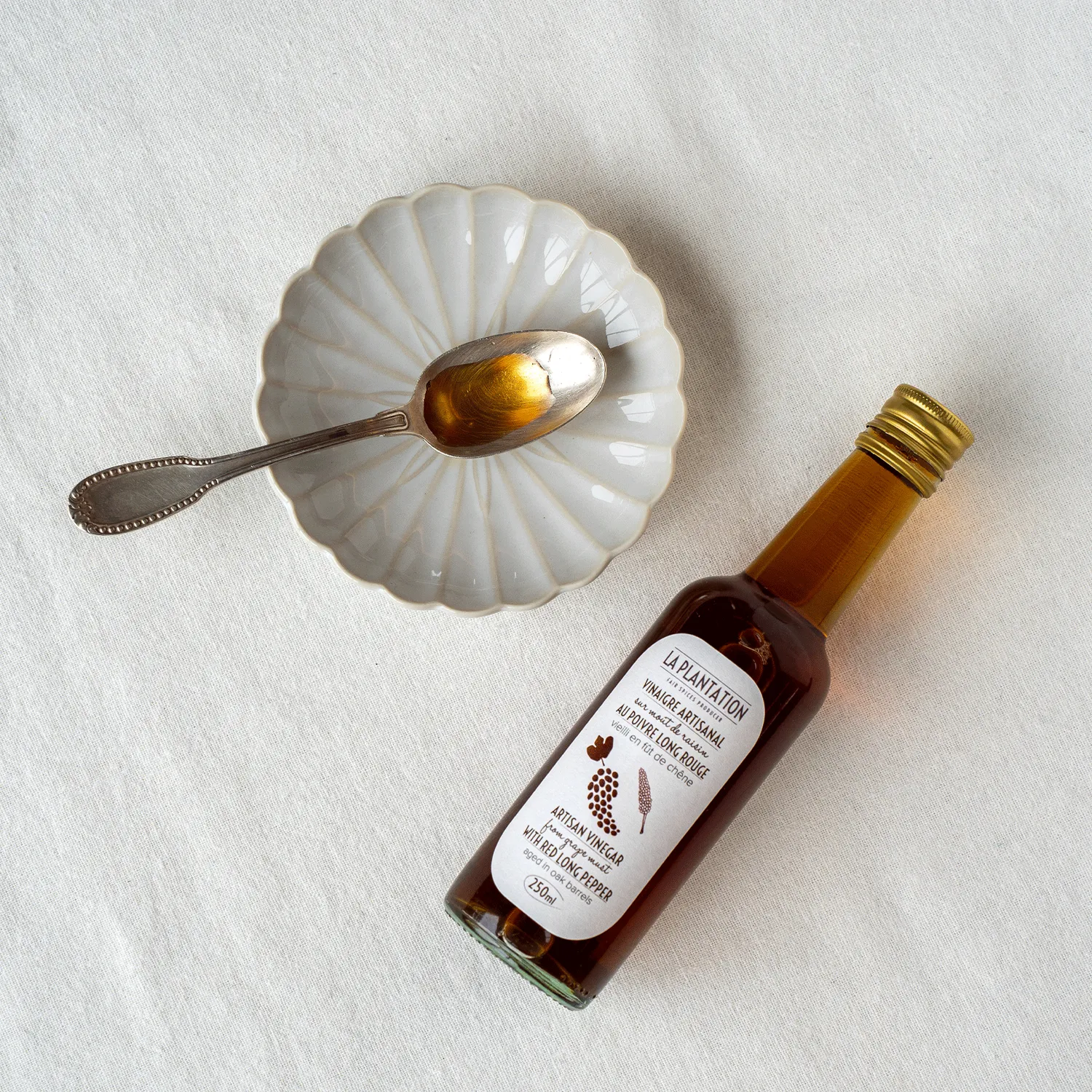 La Plantation Vinaigre au poivre long rouge vinaigre parfumé