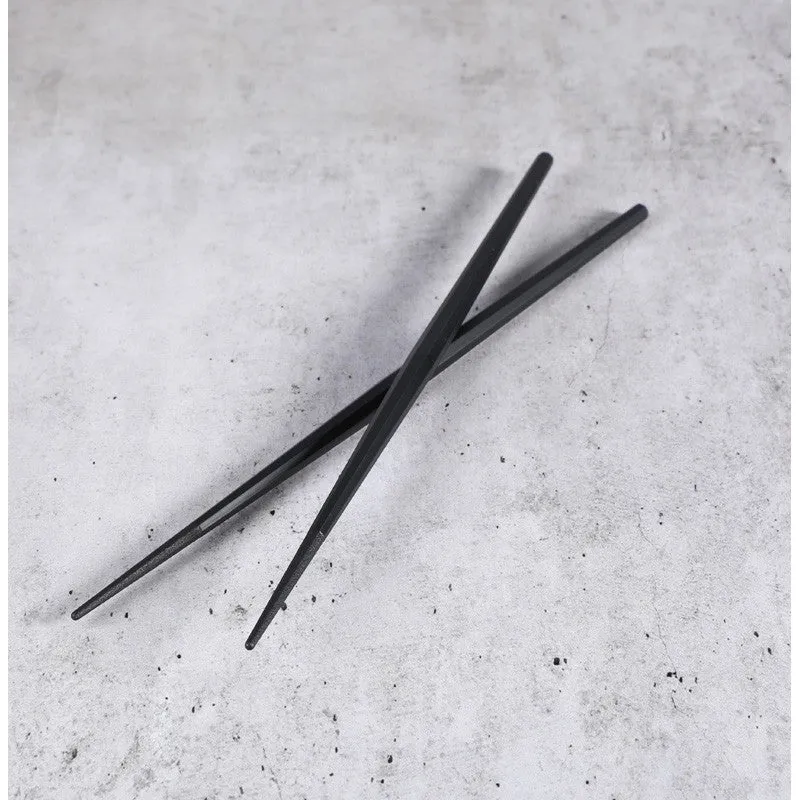NISHIKIDORI baguettes octogonales noires 225 mm la paire légère