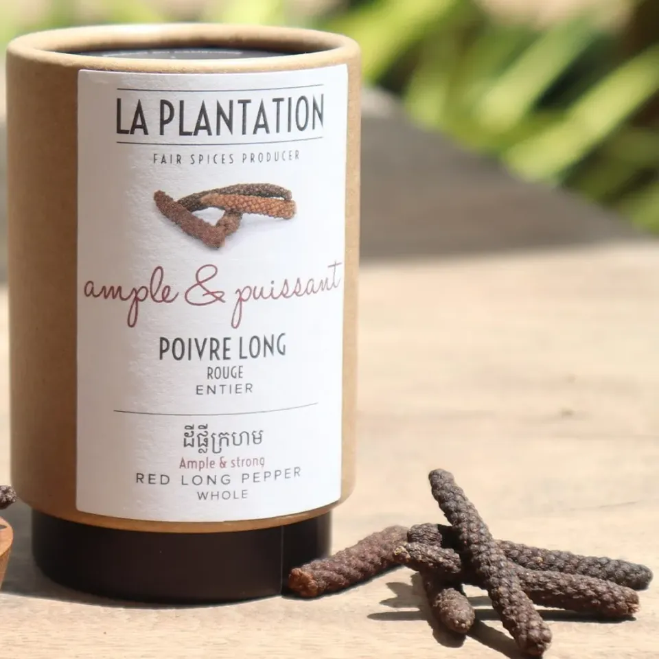 La Plantation Poivre long rouge grains doux