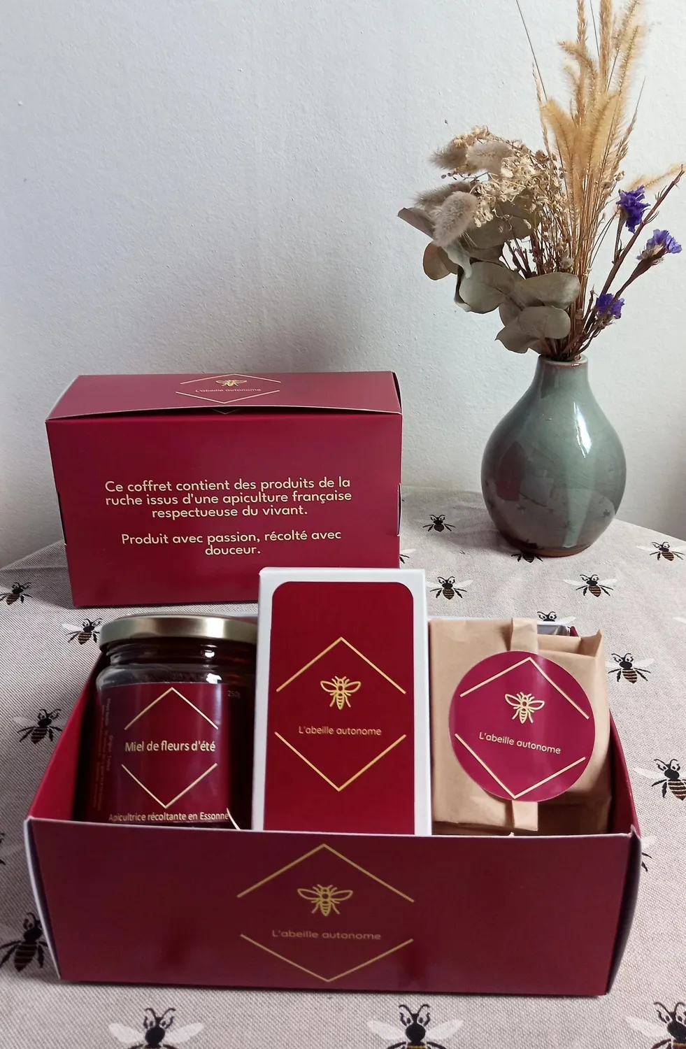 L'Abeille autonome coffret cadeau entreprise miel gelée royale