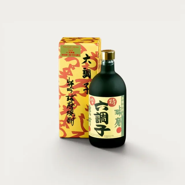 NISHIKIDORI Koshu Tokugin shochu de riz 11 ans 720ml ambré